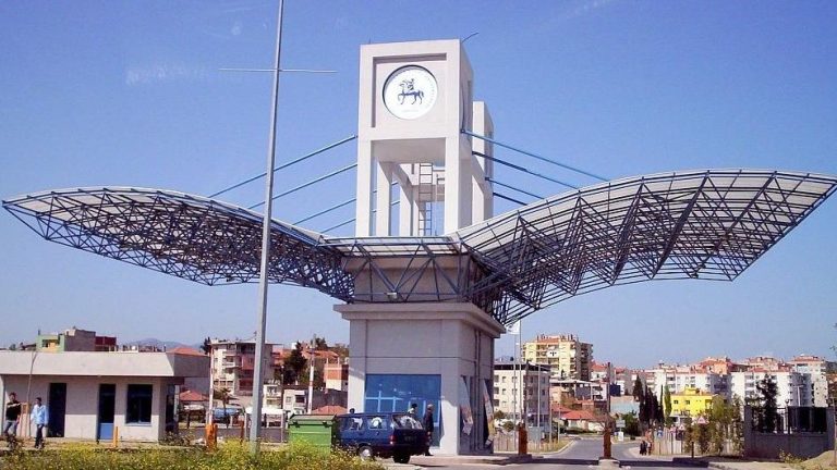 Gerbang Dokuz Eylul University